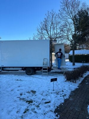Stein Umzüge möbelpacken